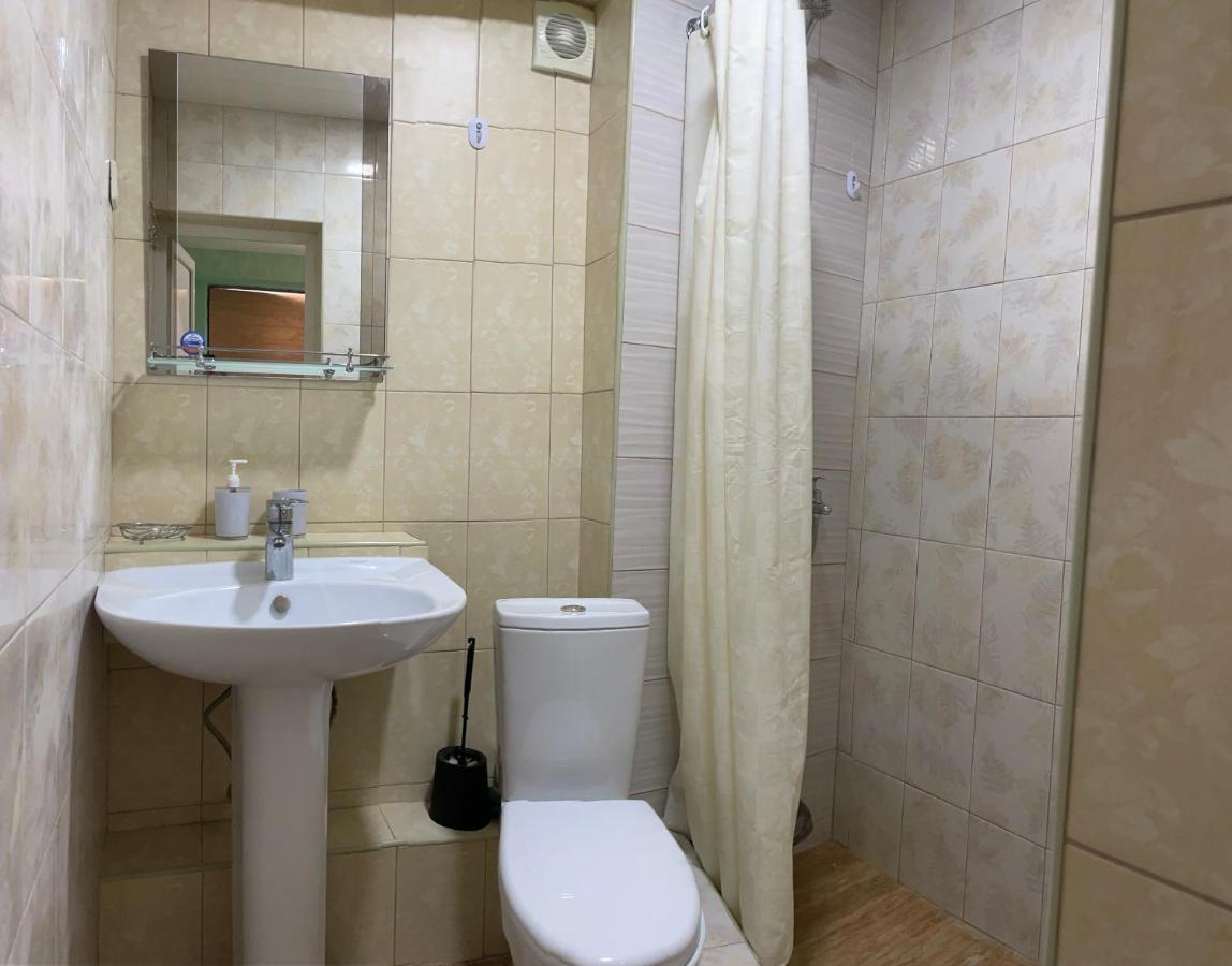 Guesthouse On Sovhoznaya 18 Гагра Екстер'єр фото