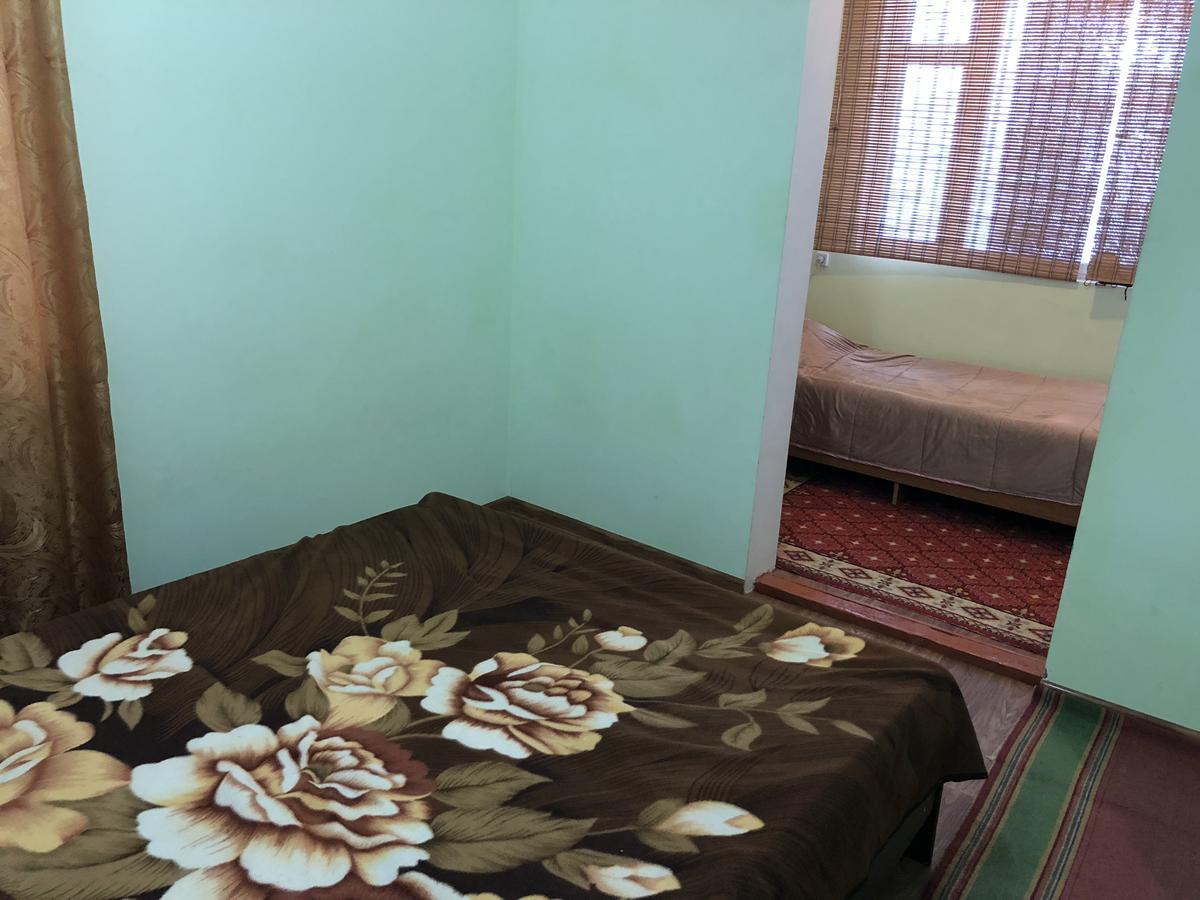 Guesthouse On Sovhoznaya 18 Гагра Екстер'єр фото